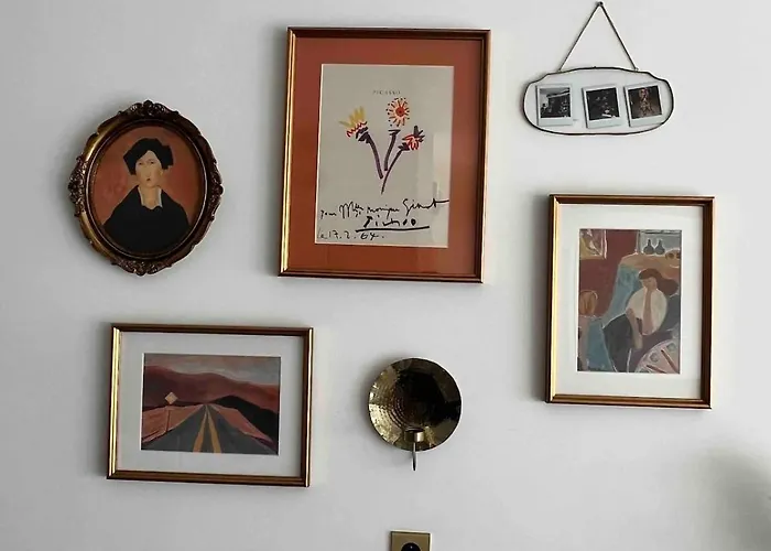 アパート Cozy Well Located パリ