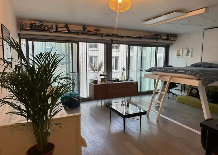 Cozy Well Located アパート *